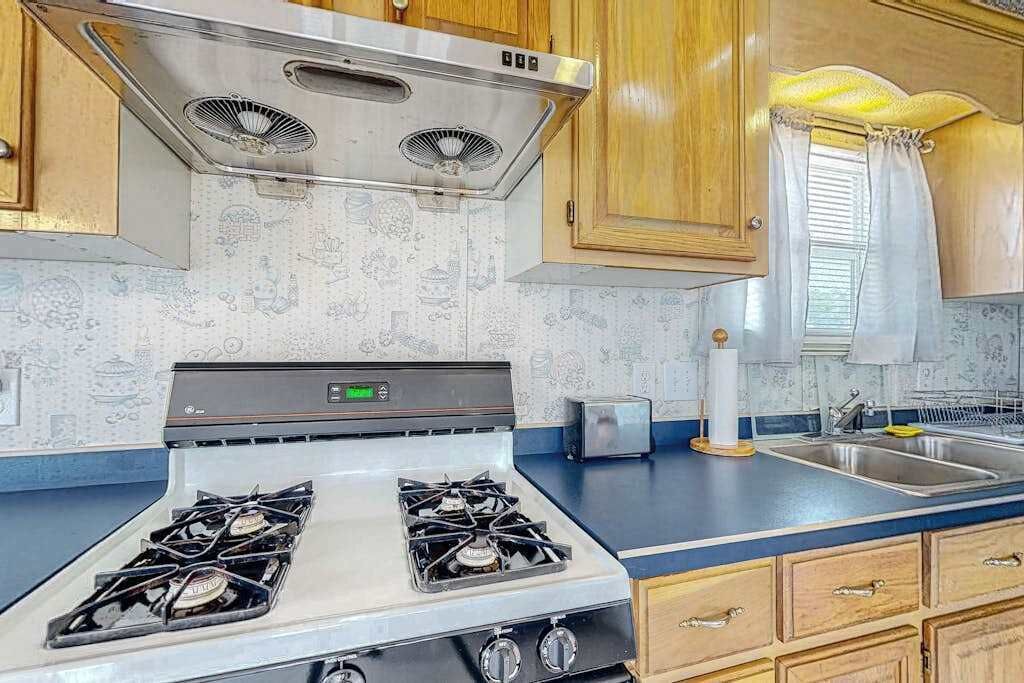 Photo of Kitchen in Assateague Pointe