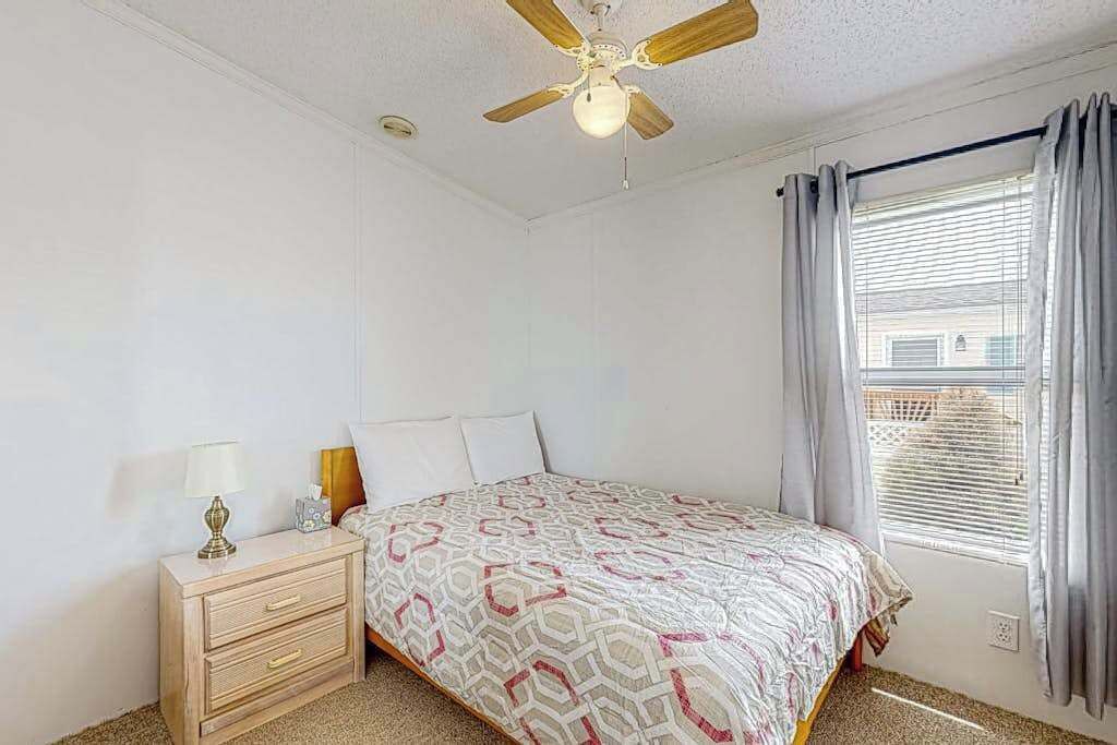 Photo of Bedroom in Assateague Pointe