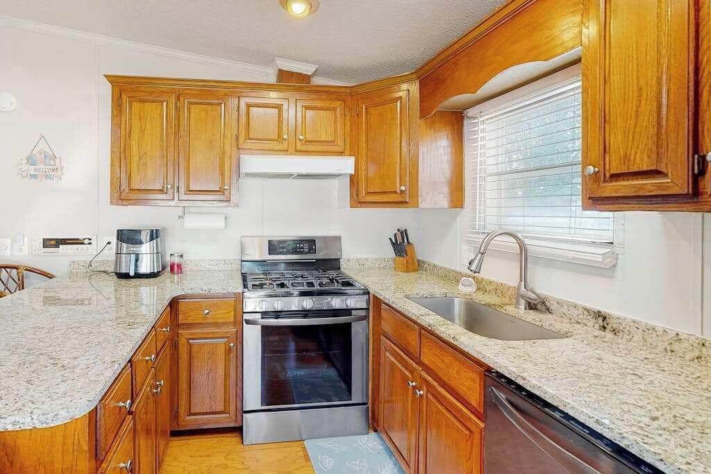 Photo of Kitchen in Assateague Pointe