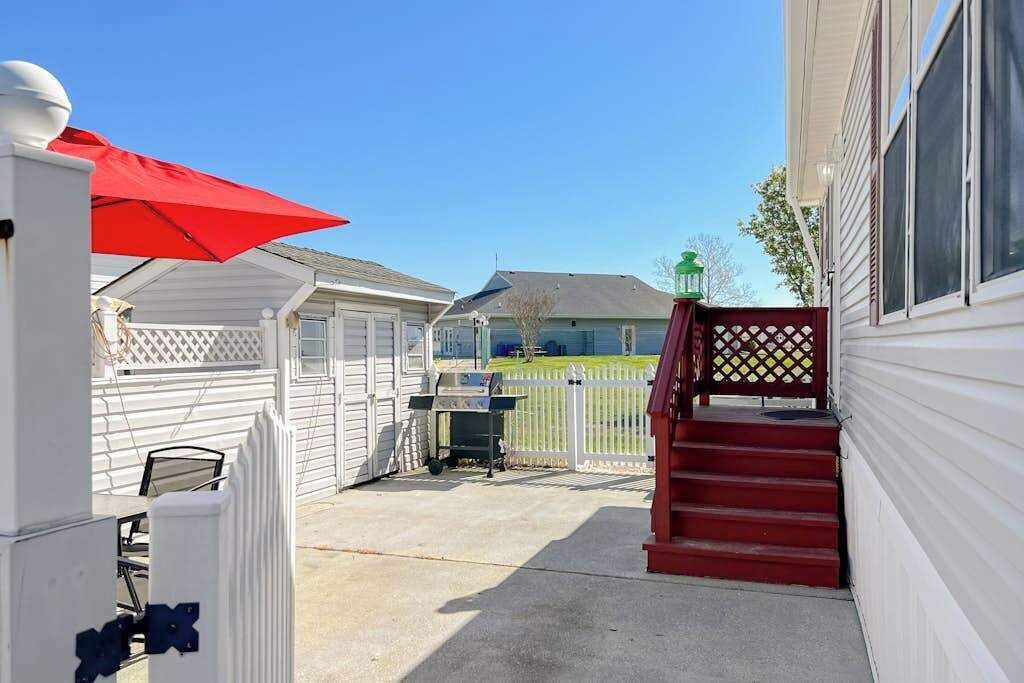 Photo of Patio Balcony in Assateague Pointe