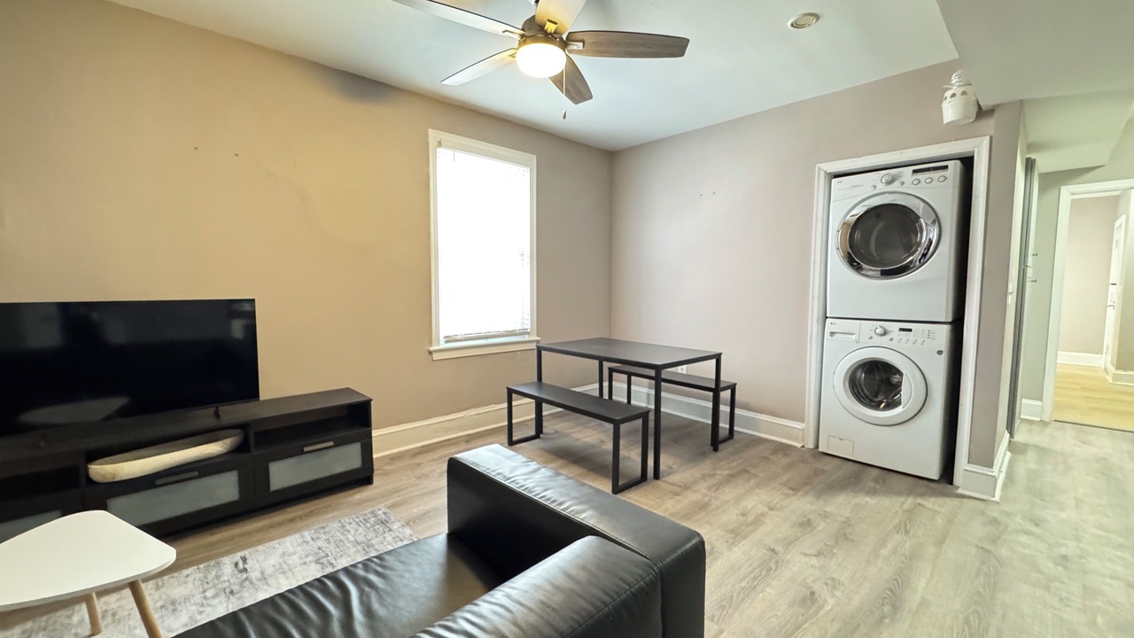 Photo of Livingroom in Anacostia