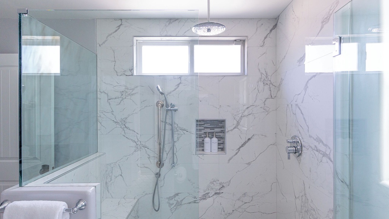 Photo of Bathroom in Oxnard Shores