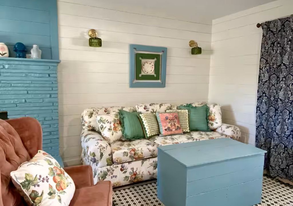 Photo of Livingroom in Simi Valley