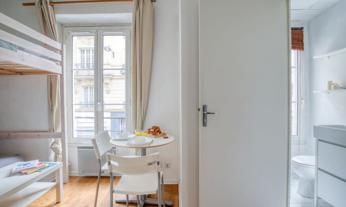 Photo of Livingroom in Batignolles