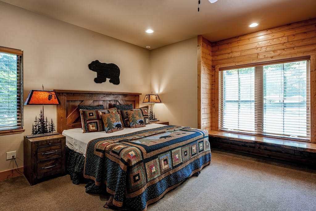 Photo of Bedroom in Eagle River