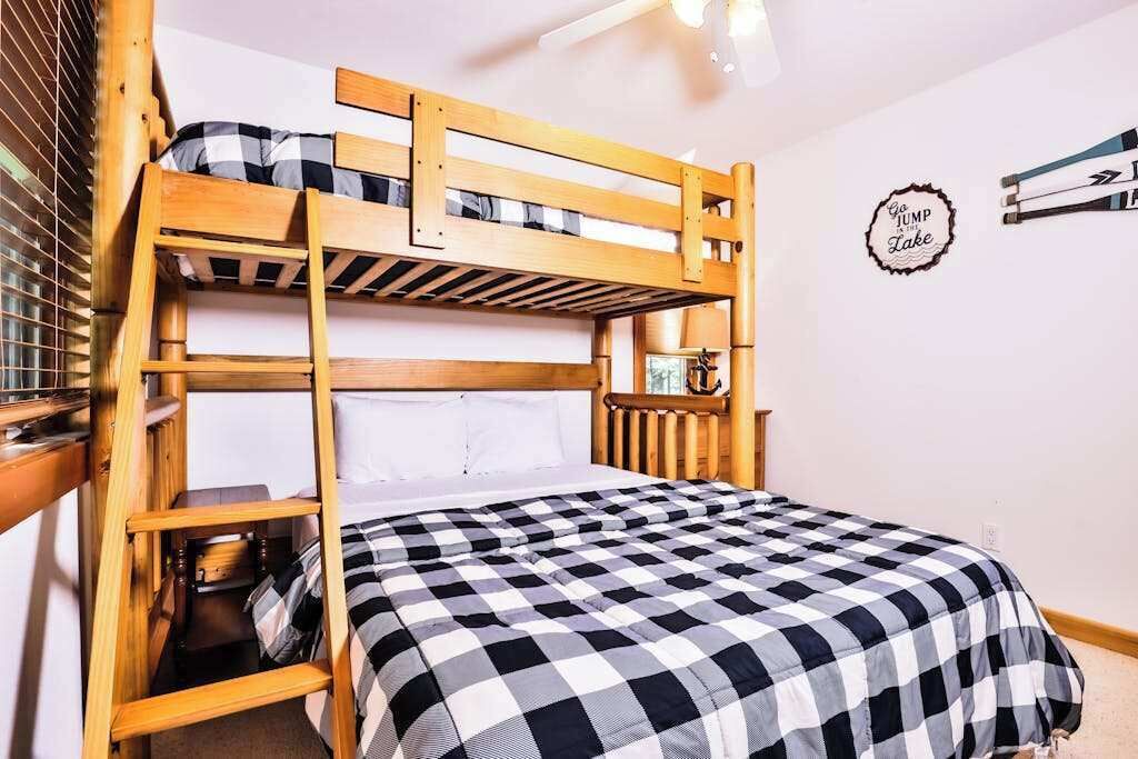 Photo of Bedroom in Eagle River