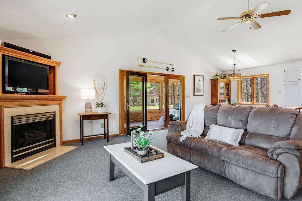 Photo of Livingroom in Manitowish Waters