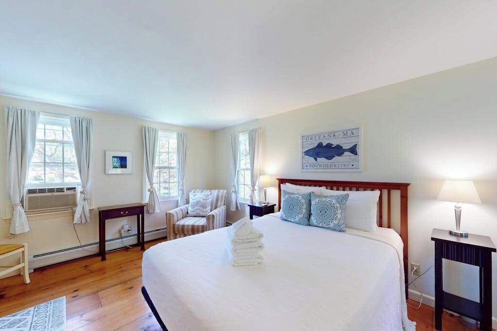 Photo of Bedroom in East Orleans