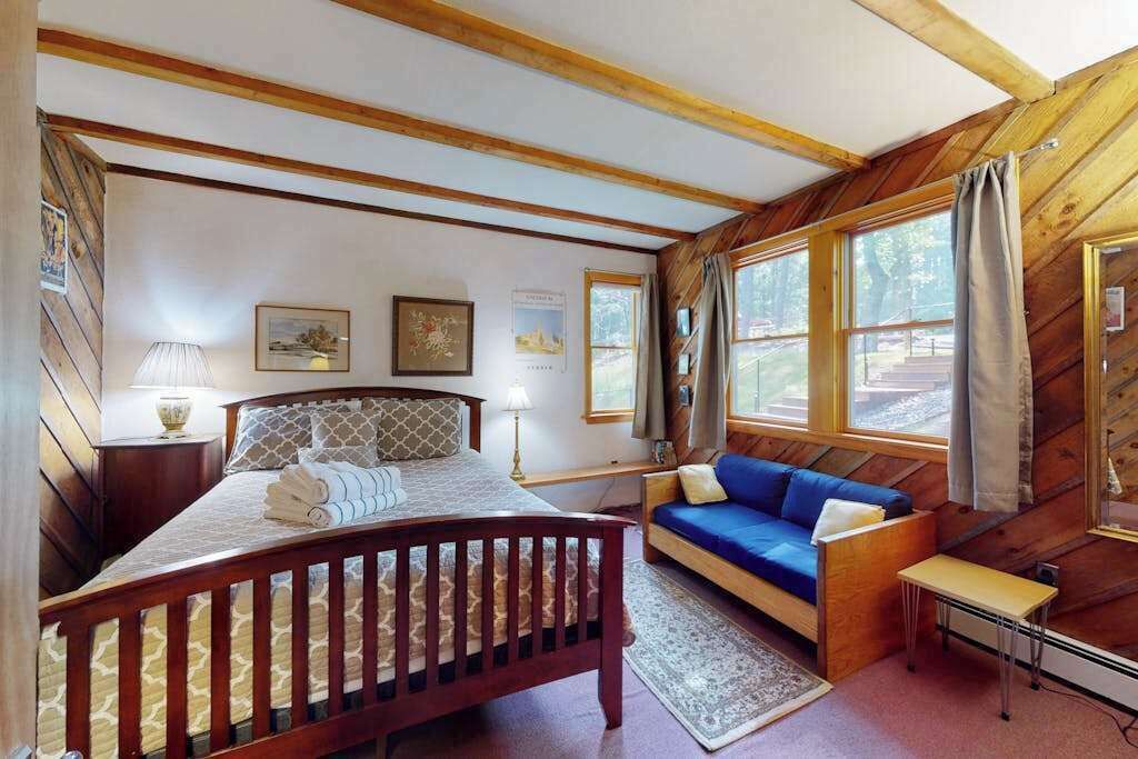 Photo of Bedroom in Wellfleet