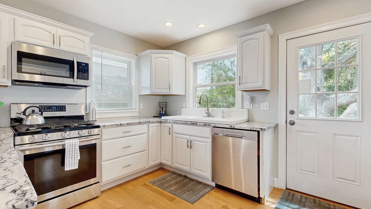 Photo of Kitchen in Teaticket