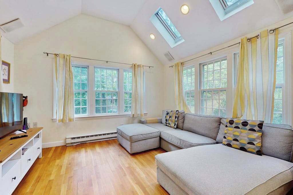 Photo of Livingroom in East Sandwich