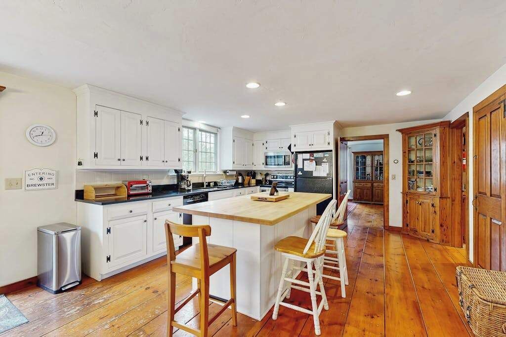 Photo of Kitchen in Brewster