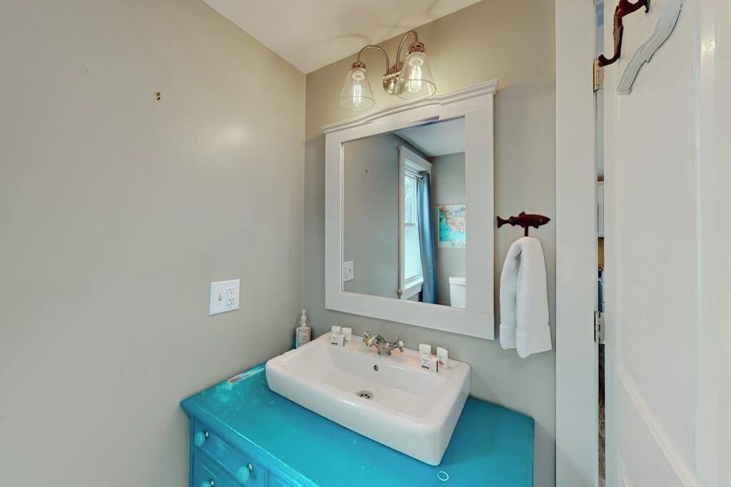 Photo of Bathroom in Ponds of Plymouth