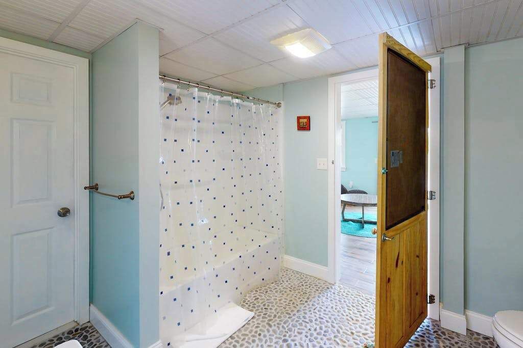 Photo of Bathroom in Ponds of Plymouth