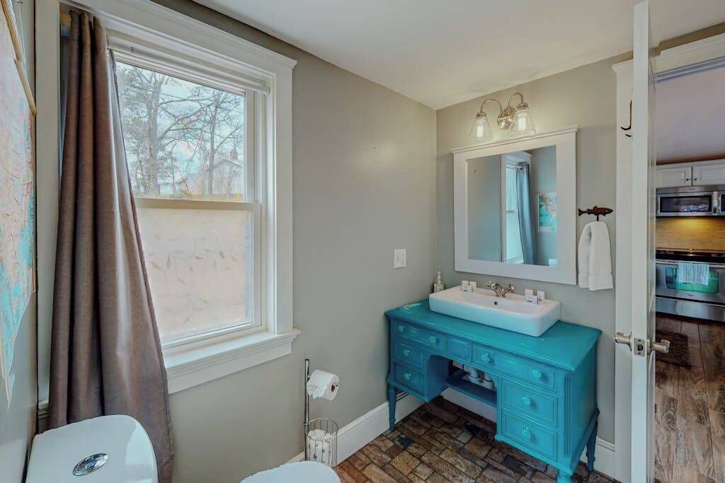 Photo of Bathroom in Ponds of Plymouth