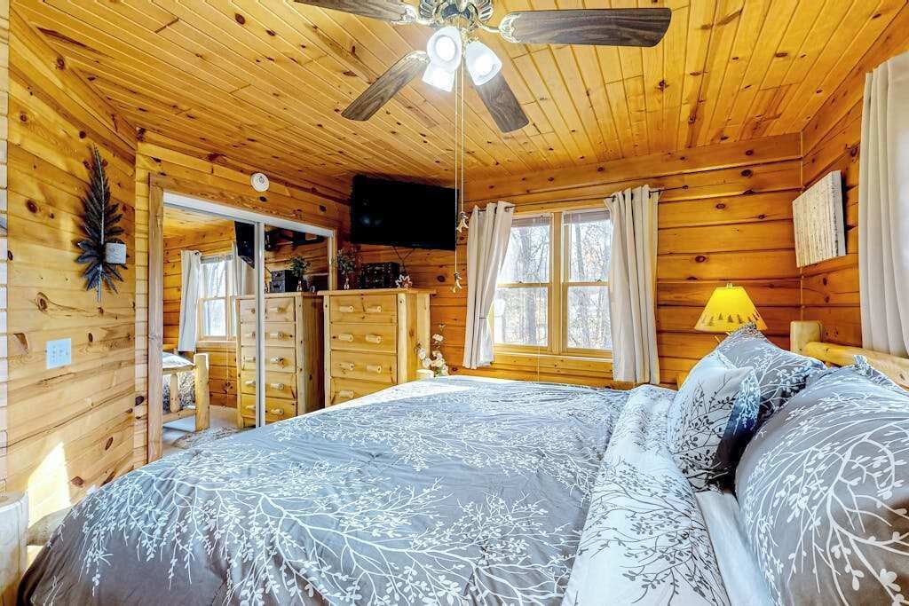 Photo of Bedroom in Friendship