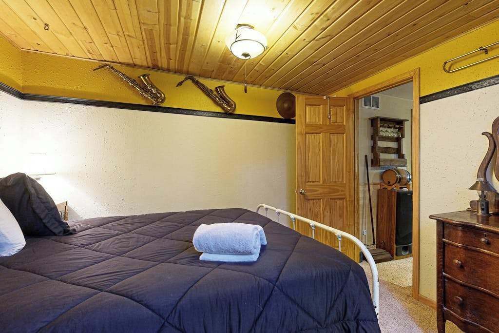Photo of Bedroom in Nekoosa
