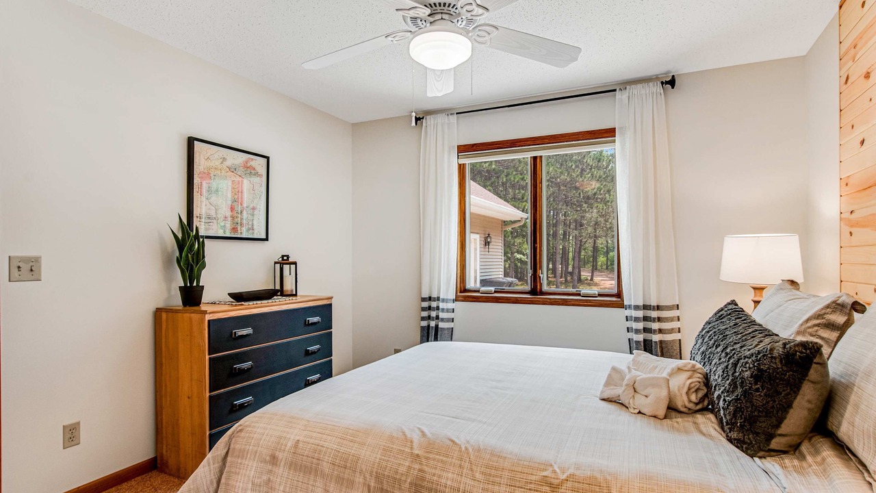 Photo of Bedroom in Nekoosa