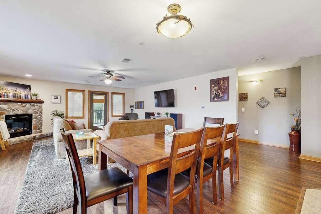 Photo of Livingroom in Arkdale