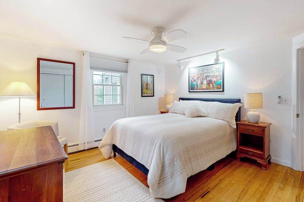 Photo of Bedroom in East Orleans