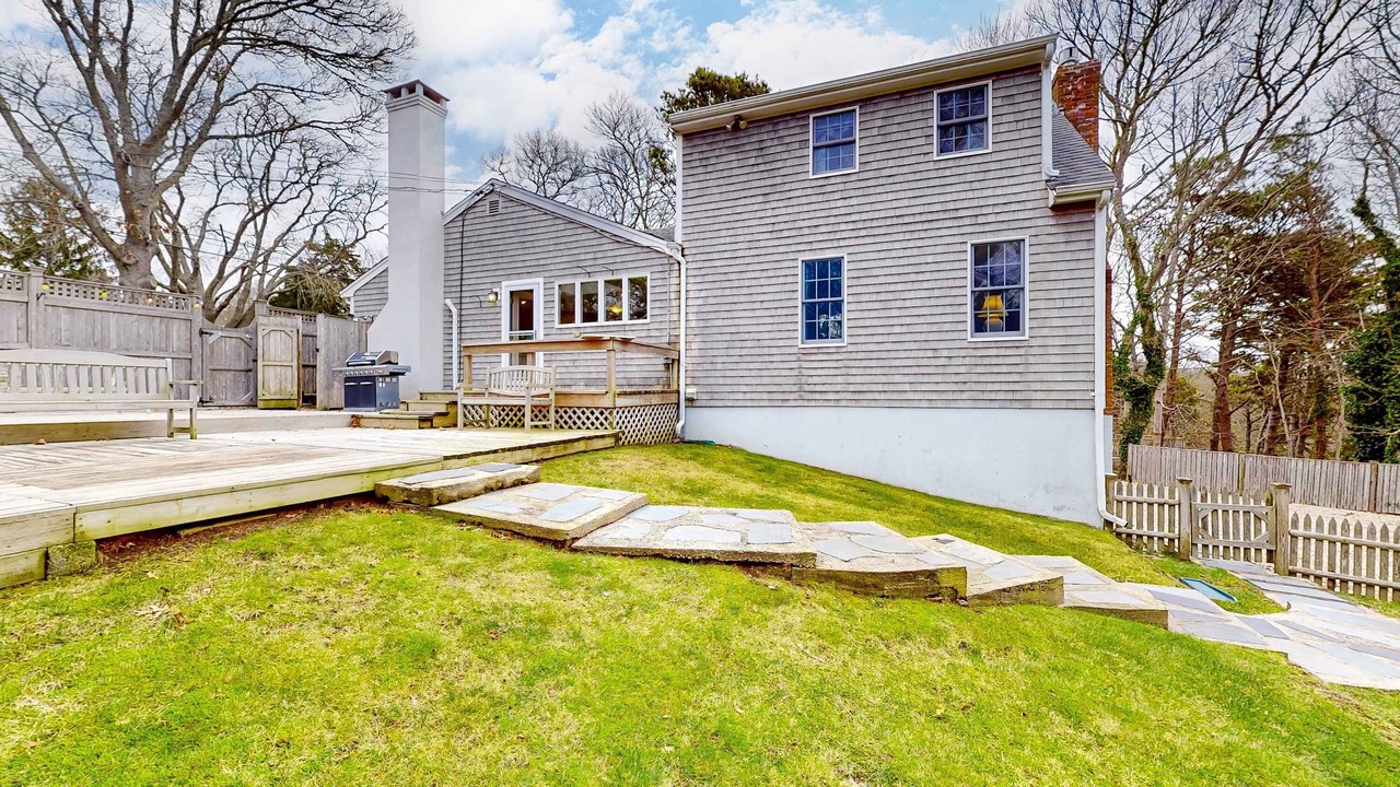 Photo of Patio Balcony in East Orleans