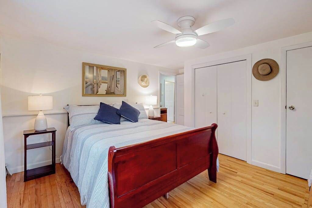 Photo of Bedroom in East Orleans