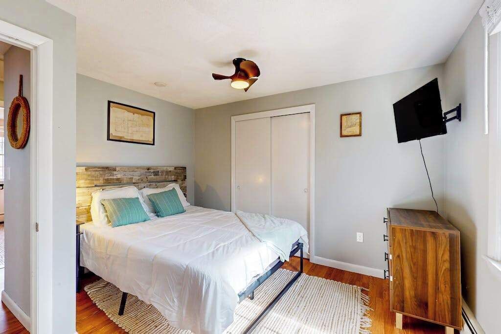 Photo of Bedroom in North Falmouth