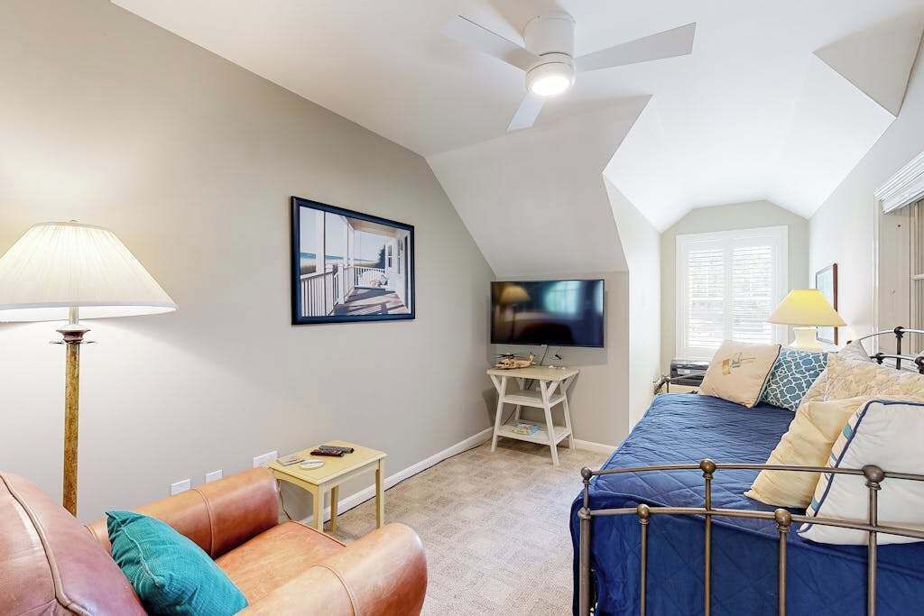 Photo of Bedroom in East Chop