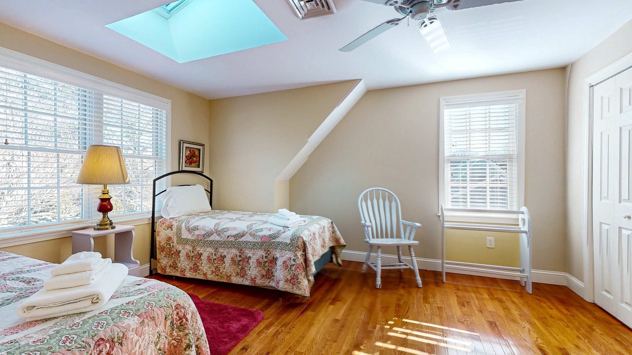Photo of Bedroom in South Chatham