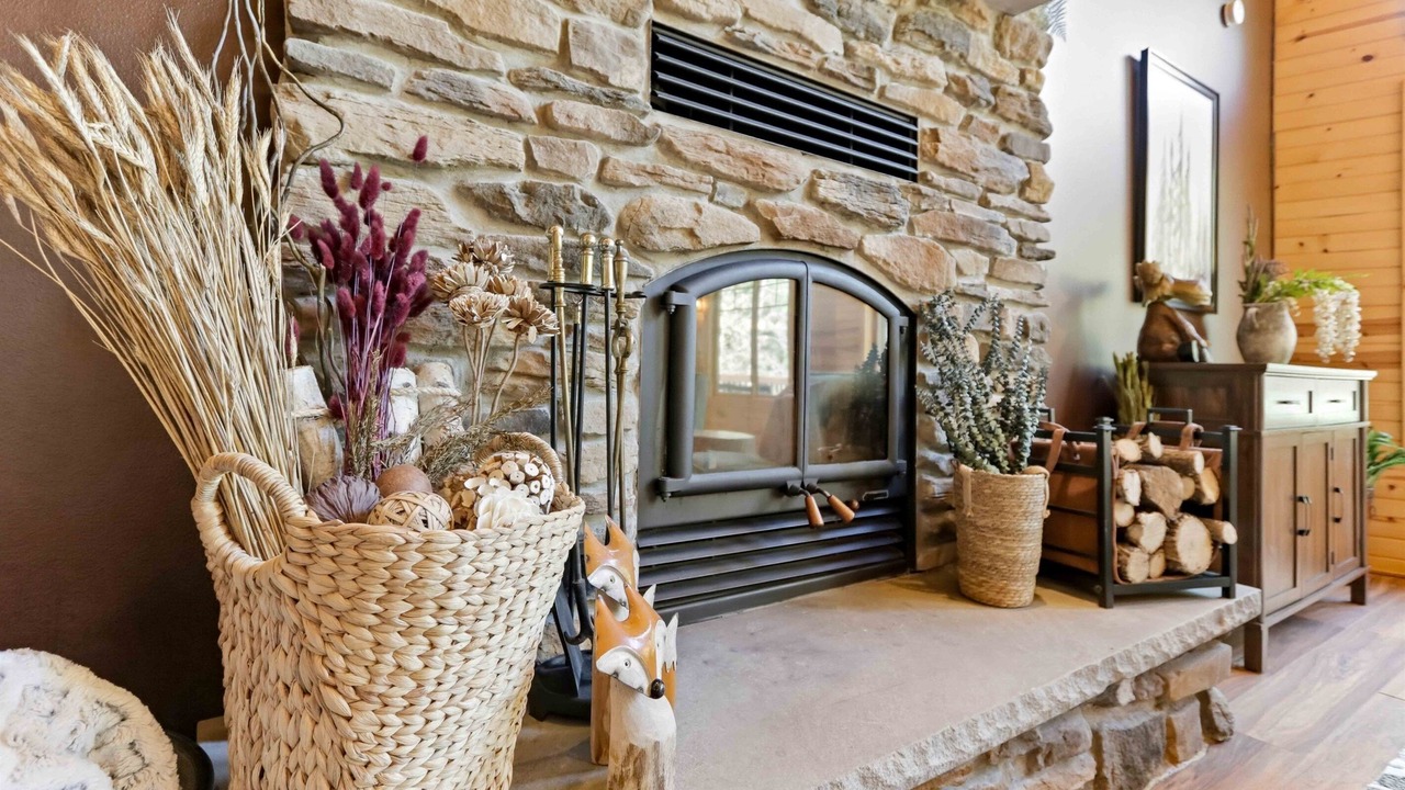 Photo of Livingroom in Nekoosa