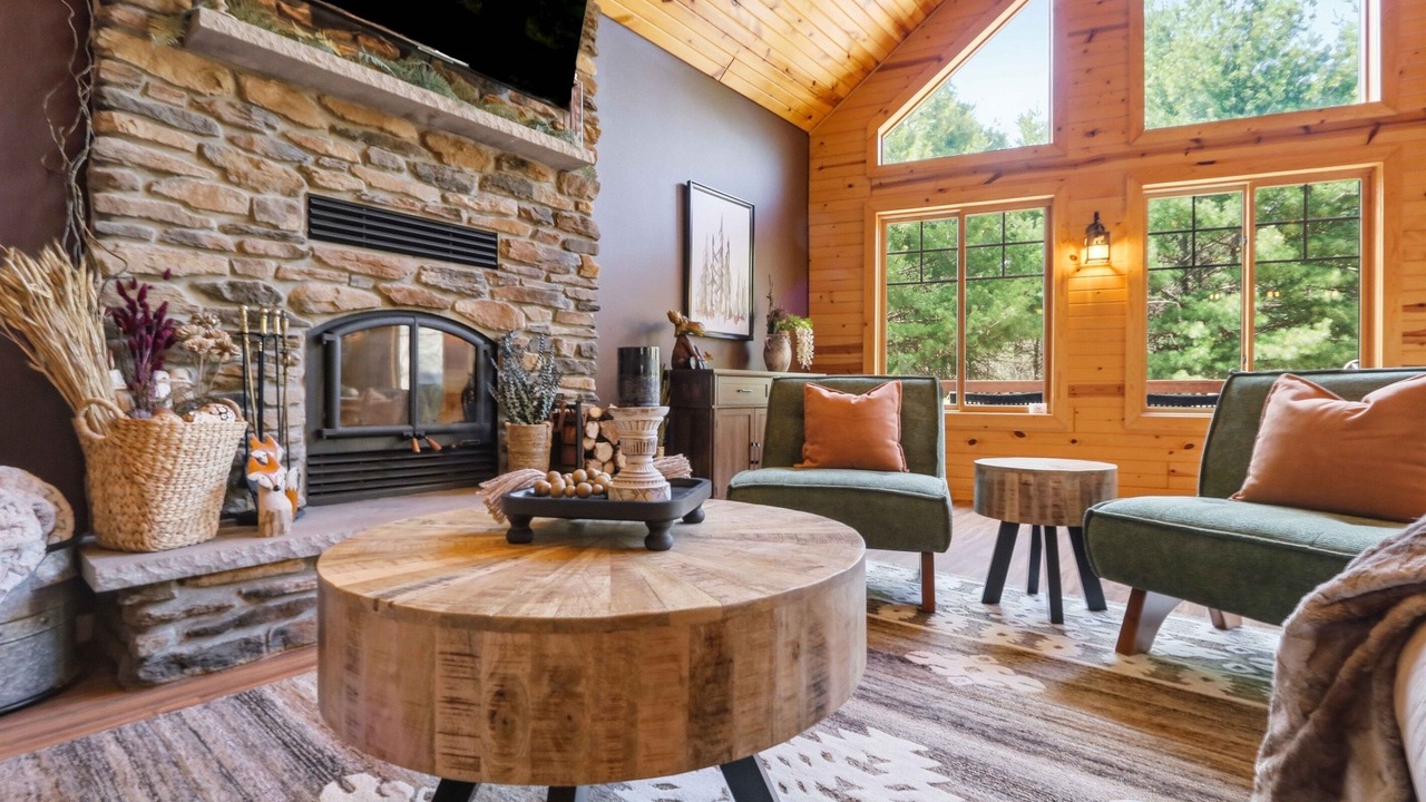 Photo of Livingroom in Nekoosa