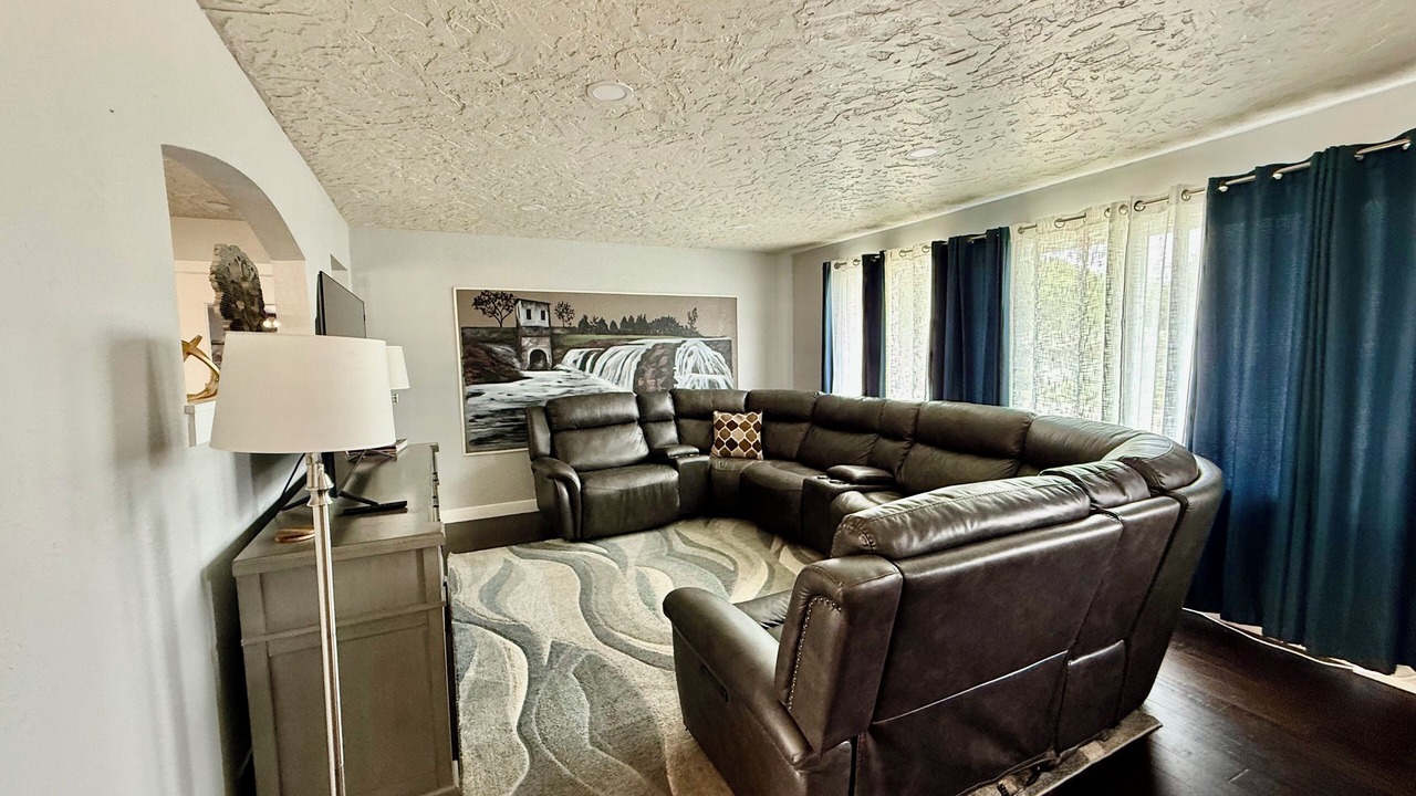 Photo of Livingroom in Sioux Falls