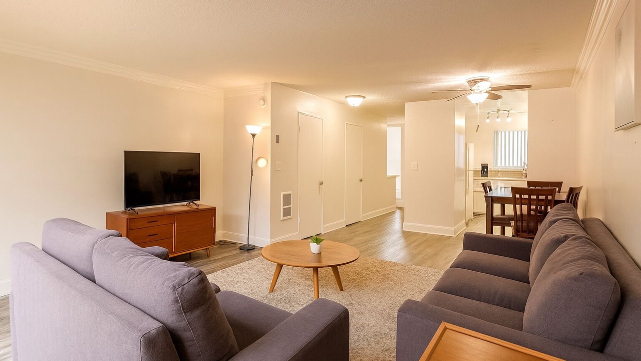 Photo of Livingroom in South Redondo