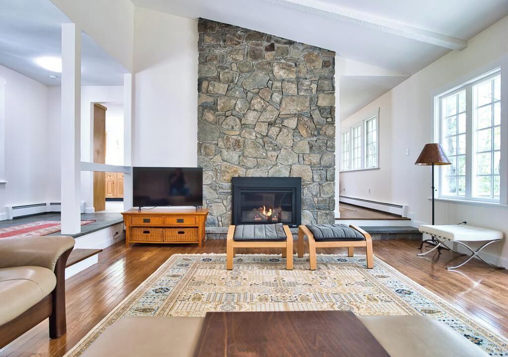 Photo of Livingroom in Tiverton