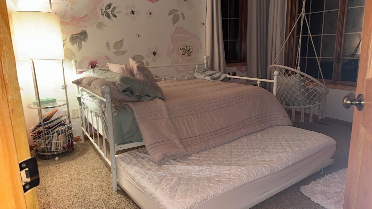 Photo of Bedroom in West Salem