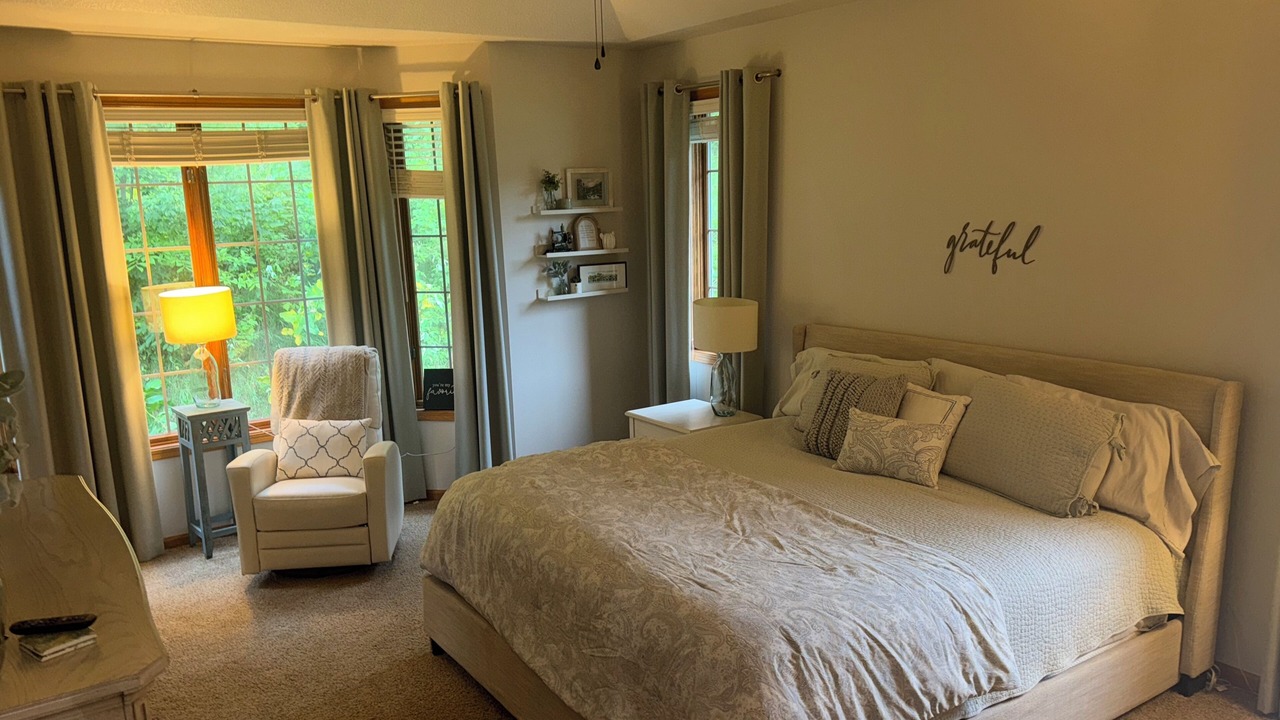 Photo of Bedroom in West Salem