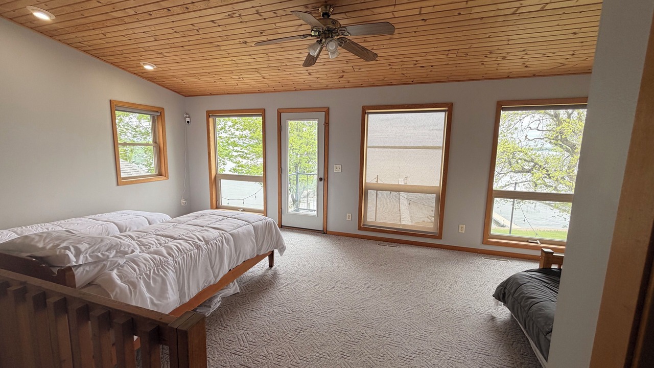 Photo of Bedroom in Miltona