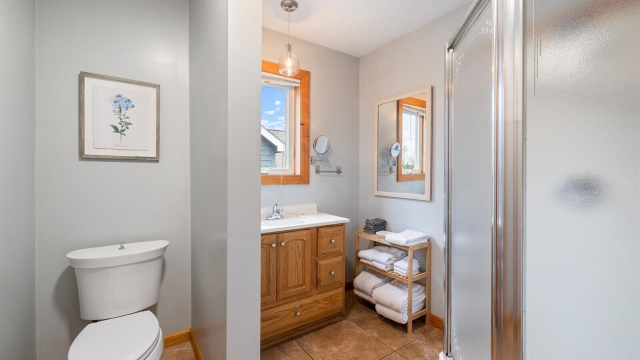 Photo of Bathroom in Biwabik