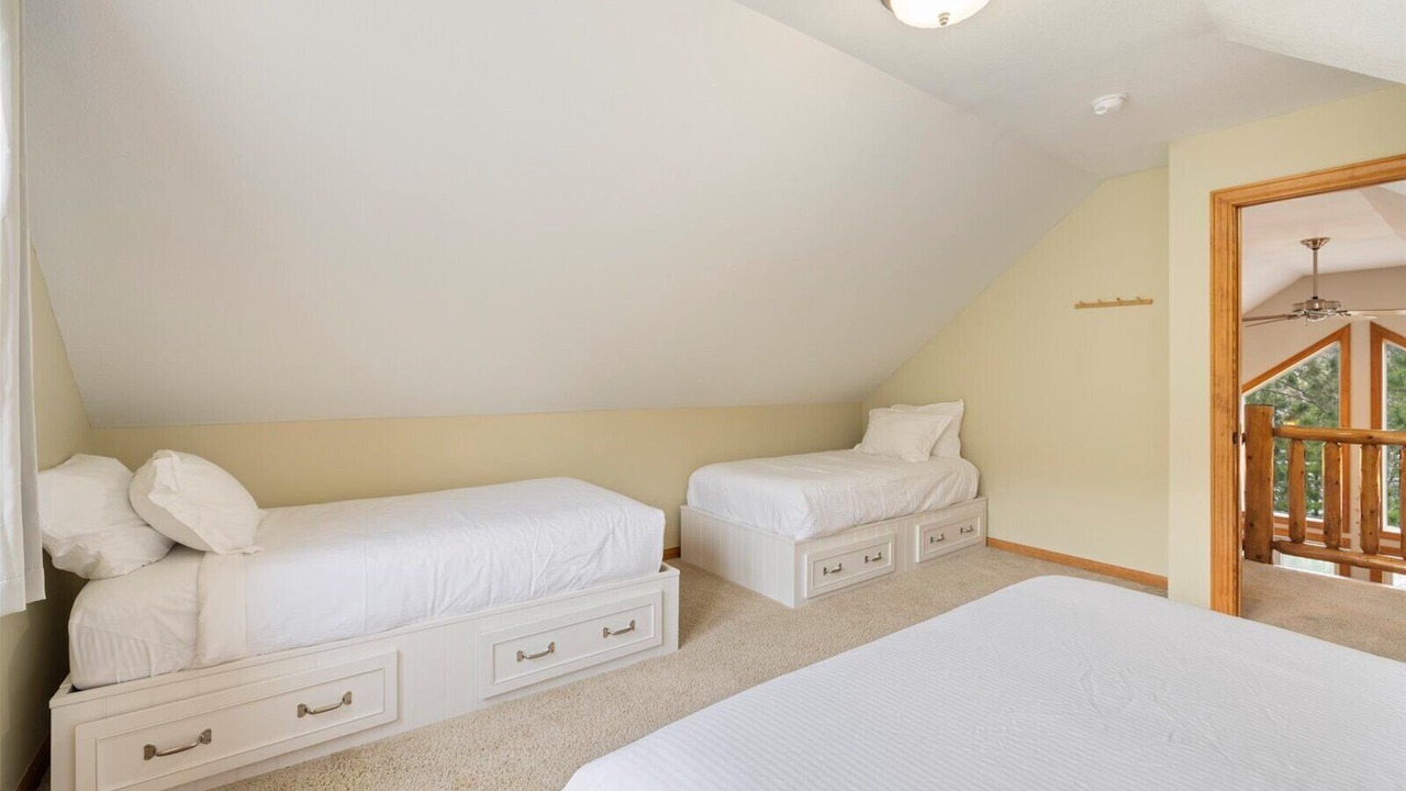 Photo of Bedroom in Biwabik