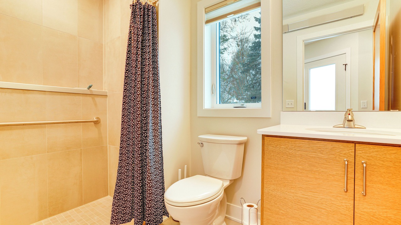Photo of Bathroom in Northfield