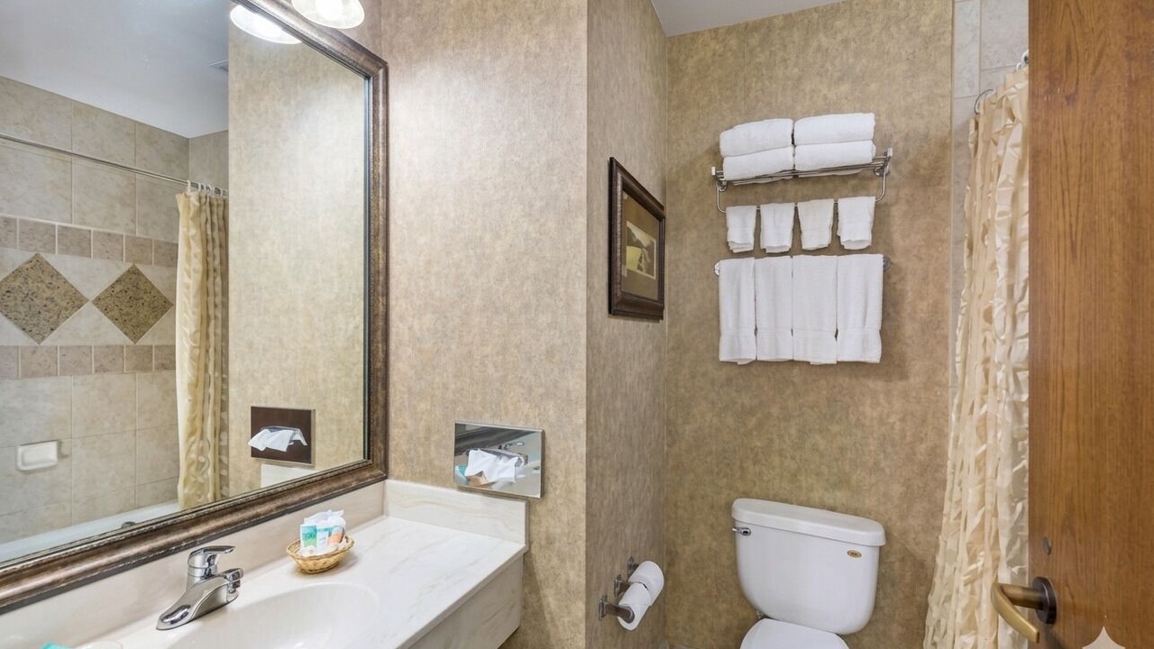 Photo of Bathroom in Alexandria