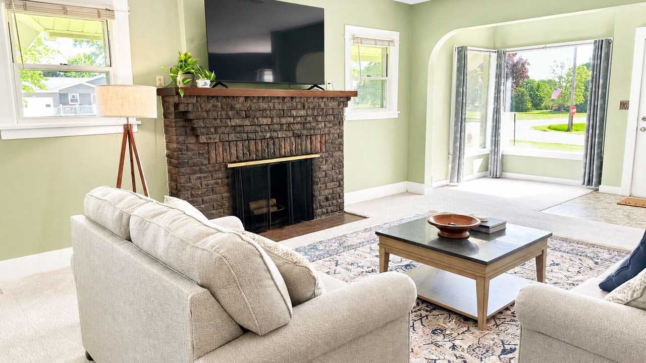Photo of Livingroom in Alpha