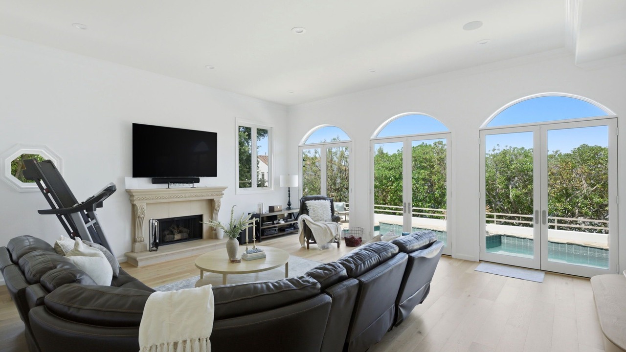 Photo of Livingroom in Playa Del Rey