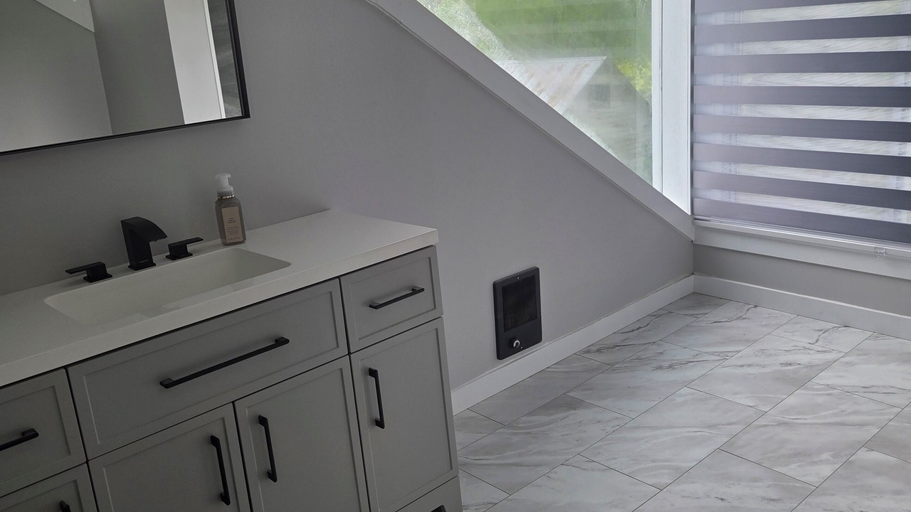 Photo of Bathroom in Greater Napanee