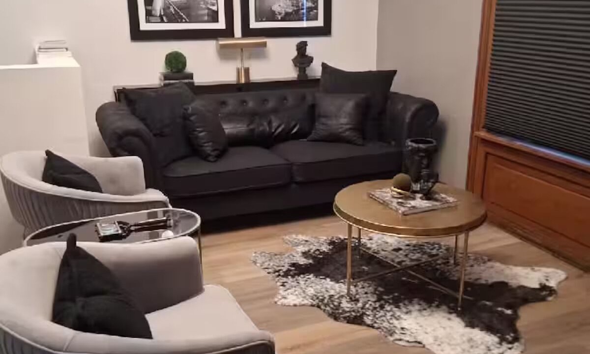 Photo of Livingroom in Greenfield
