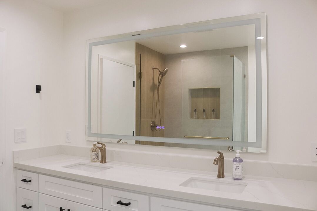 Photo of Bathroom in Western Malibu