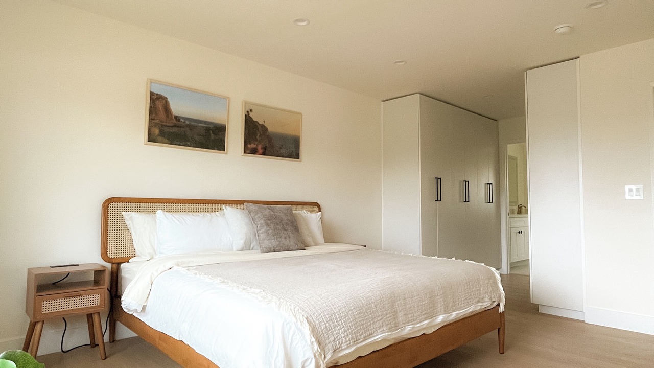 Photo of Bedroom in Western Malibu