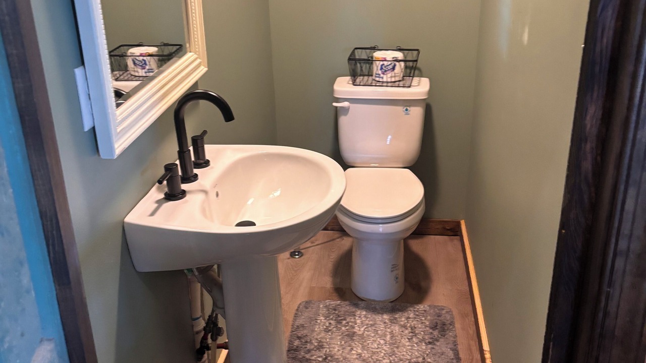 Photo of Bathroom in Smyrna