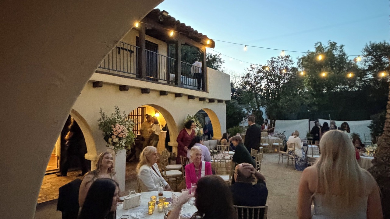 Photo of Outdoor in Toluca Lake