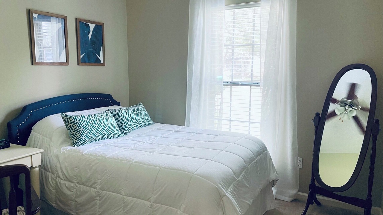 Photo of Bedroom in Mandeville